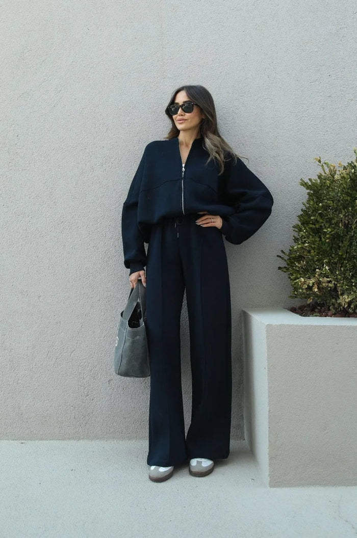Straight Fit Essentials